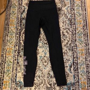 Lululemon x Bar Method align leggings 25”